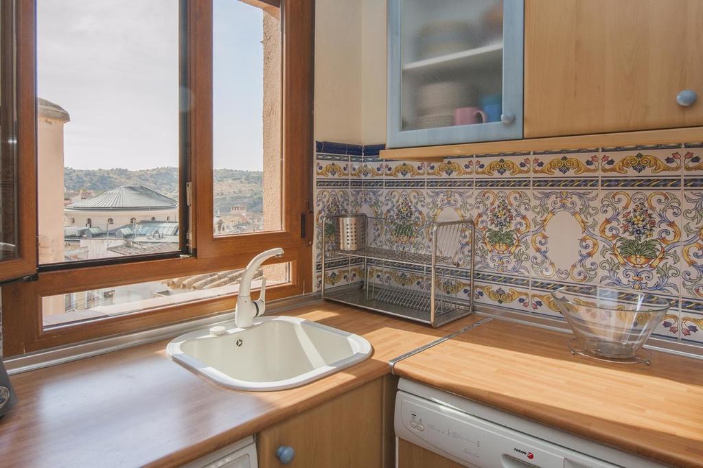 Atico-Terraza Imperial Apartment Толедо Стая снимка