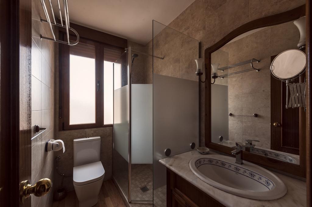 Atico-Terraza Imperial Apartment Толедо Стая снимка